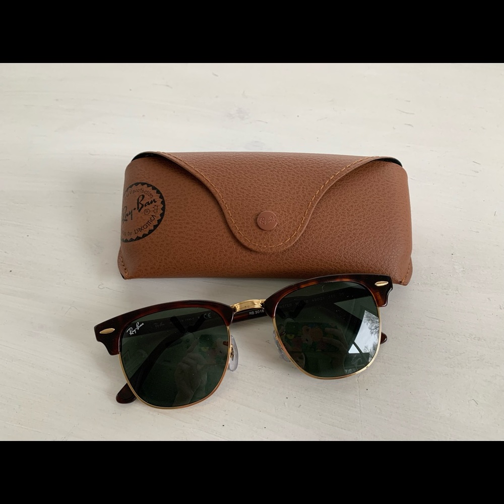 NWOT Ray-Ban Tortoise Clubmaster Classic Sunglasses